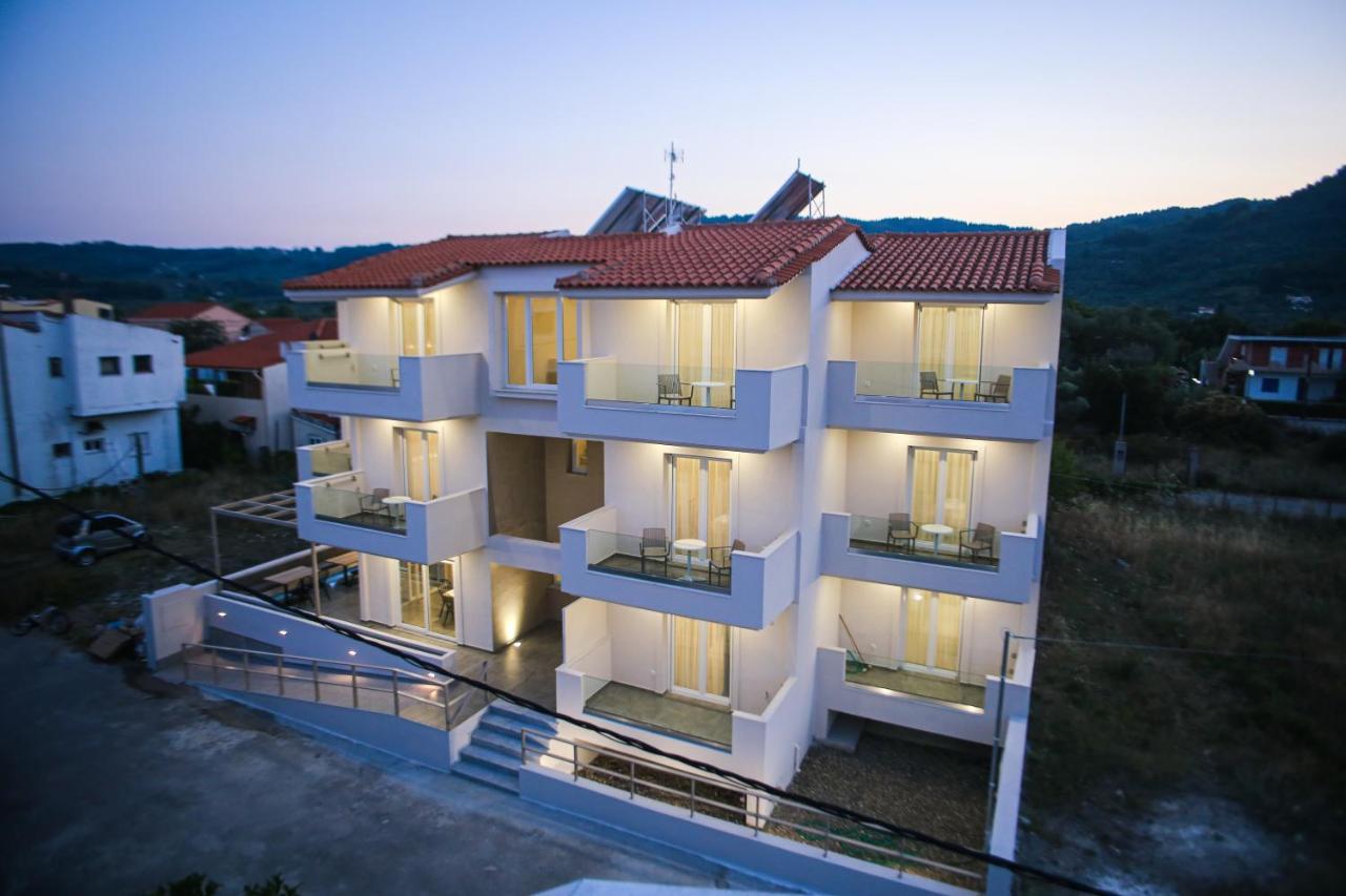 Verano Apartments Agia Anna  Exterior photo