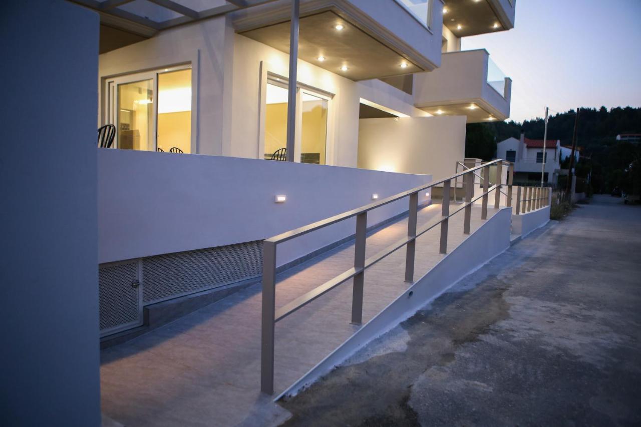 Verano Apartments Agia Anna  Exterior photo